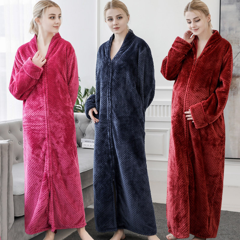 Designer Bathrobe, Flannel Couple's Thick Elongated Nightgown, Men's And Women's Plus Fat Nightgown