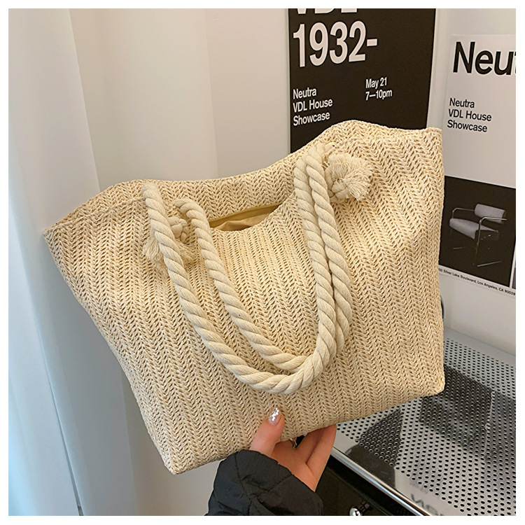 2025S Fashion Designer New Fashion Straw Large Capacity Single Shoulder Tote Bag Small Fresh Underarm Braided Handbag For Women