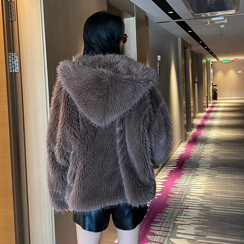 2023 New Winter Women Hooded Faux Fox Fur Teddy Loose Raglan Sleeves Plush Coat Brown Bear Fluffy Jacket Female Tops