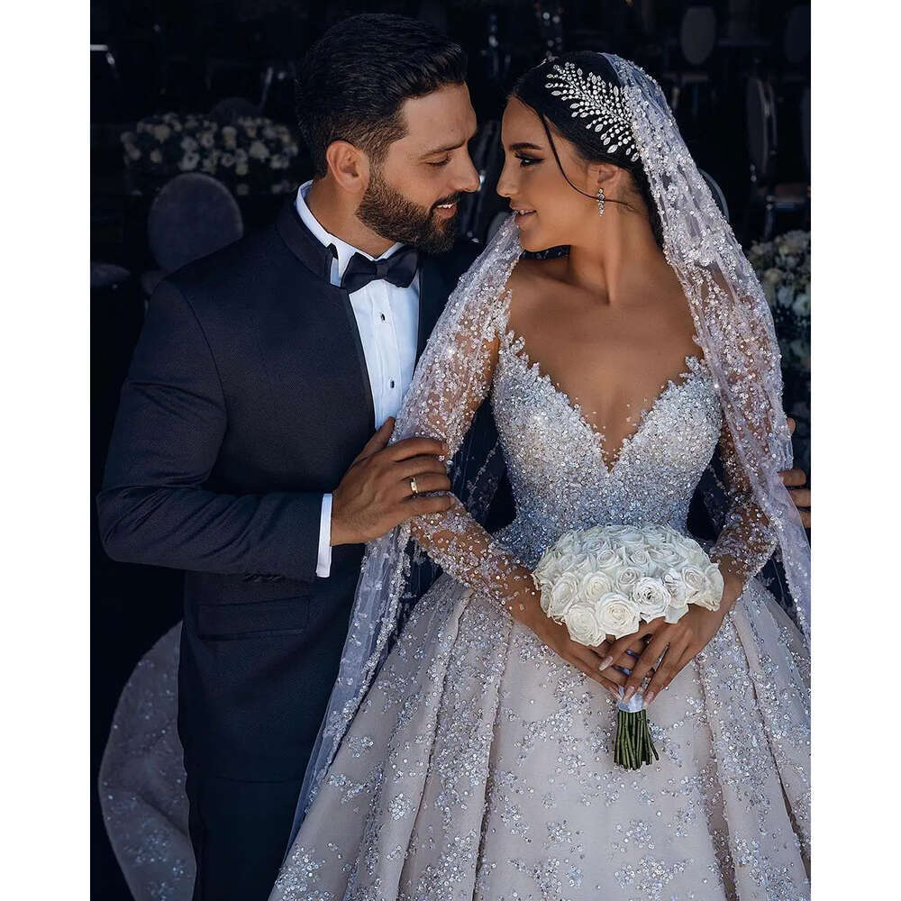 Exquisite V-Neck Wedding Sequins Beaded Lace Long Sleeve Princess Bride Dress Custom Made Ball Gowns Vestidos De Novia 0226Lz