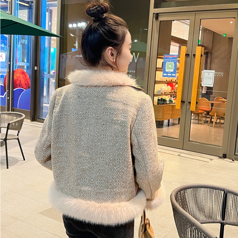 Spliced Faux Fox Coat Women Winter Fluffy With Fur Elegant Plush Jacket Female Long Sleeves Fashion Outerwear 2023