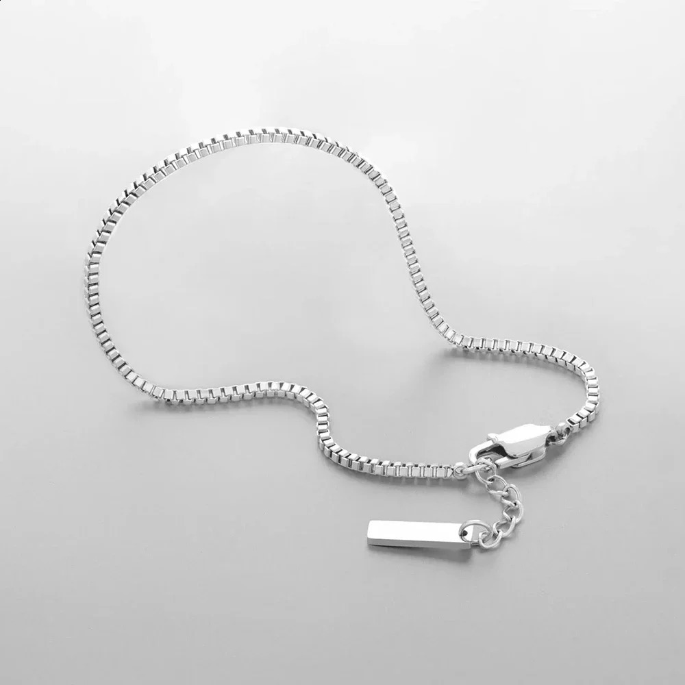 Mens jewelry personalized creative fashion box chain bracelet European and American punk jewelry 10 pieces wholesale direct sales 240929