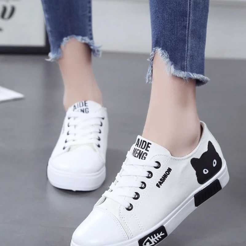 Womens Spring Cartoon Cat Womens Casual Shoes Comfortable Flat Vulcanized Shoes Womens Sports Shoes White Shoes Y241007