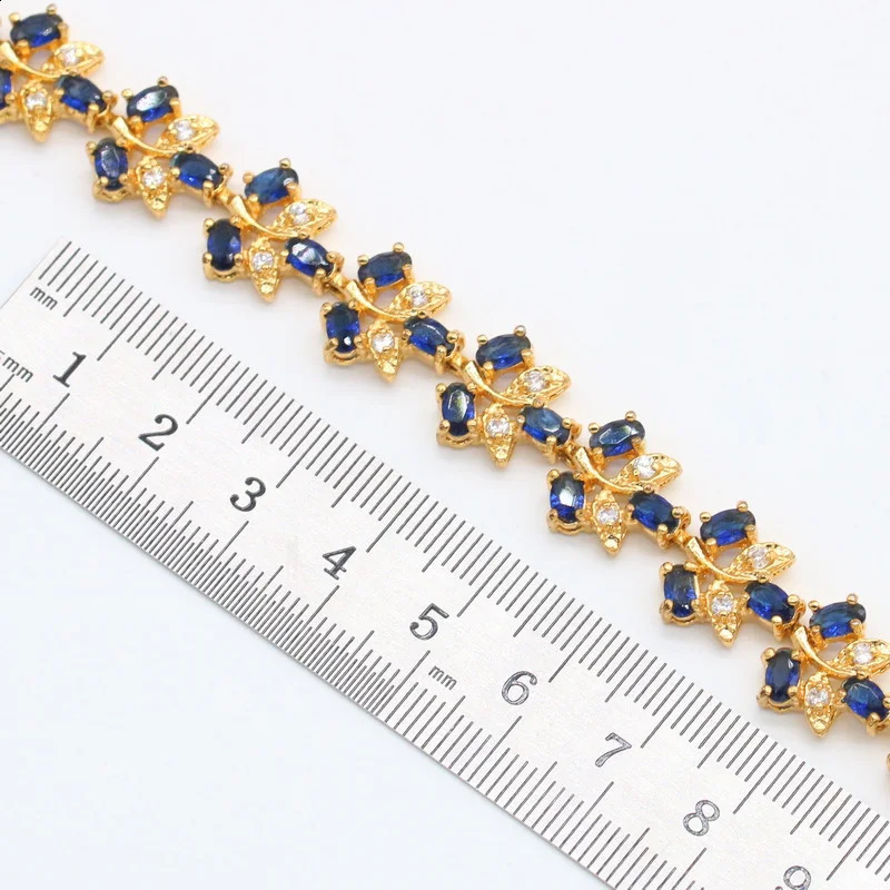 Flower blue sapphire 18K gold-plated jewelry set suitable for womens earrings necklaces rings birthday gifts 240924