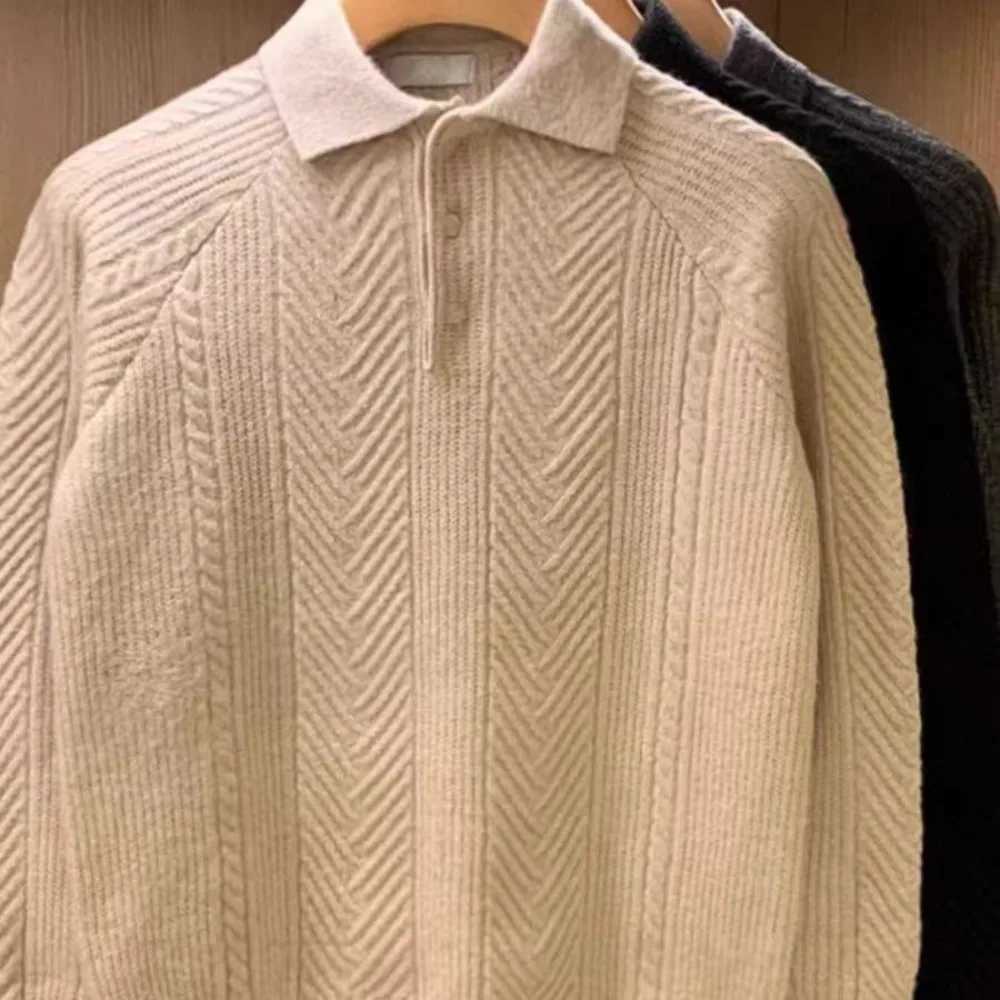 Mens knitted sweater mens polo shirt long sleeved lapel button jumping top autumn and winter mens knitted clothing W241007