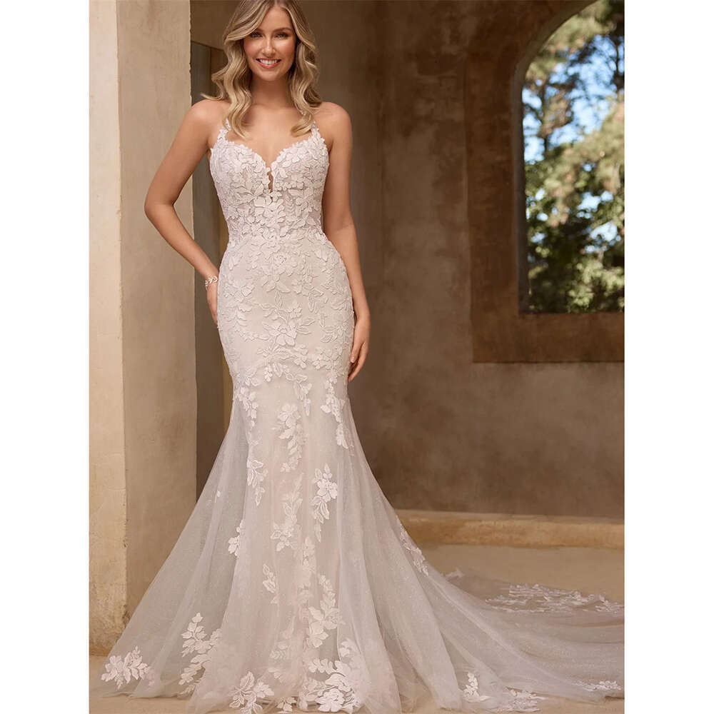 Romantic Mermaid Bridal Gown 2024 Elegant Halter Neck Lace Applique Sweep Train Sweetheart Princess Wedding Dress 0228Lz