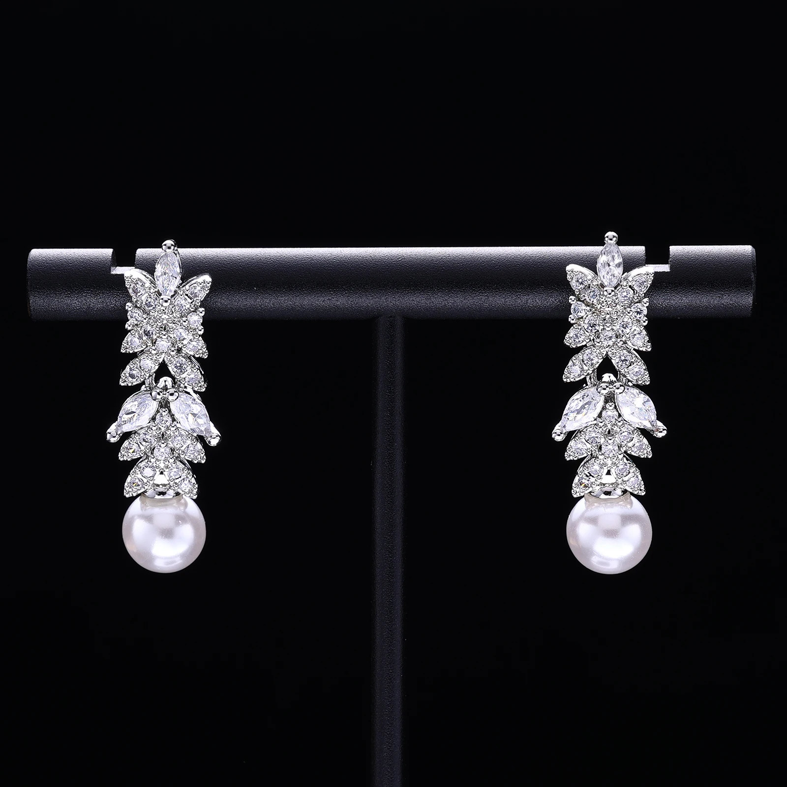 2024 Cube Zirconia Pearl Necklace Earring Set 4 Womens Wedding Party Full Zirconia Dubai Bridal Jewelry Set 241007