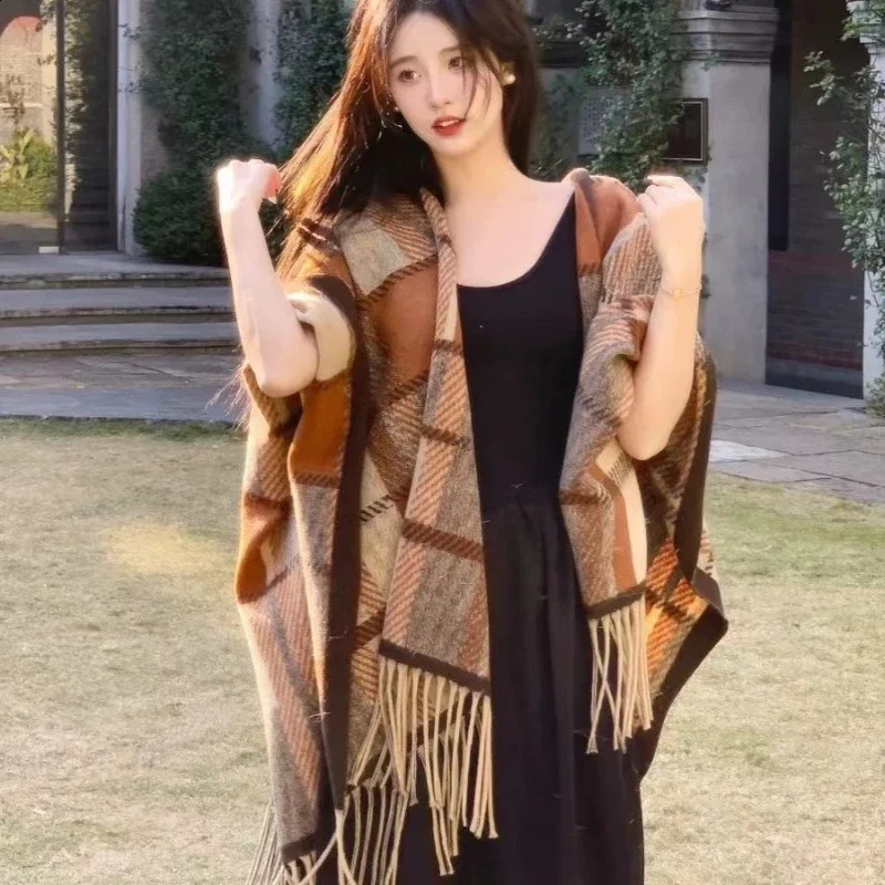 Fashion n classic scarf womens cashmere plain shawl womens soft casual raincoat 241007