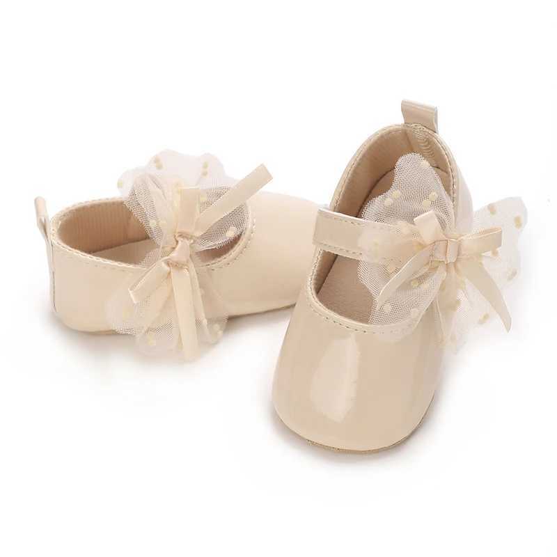 0-18M Classic PU Leather Girls Baby Shoes Bow Princess Flat Bottom Anti slip Soft Bottom Walking Newborn Crib Dress Shoes X250129