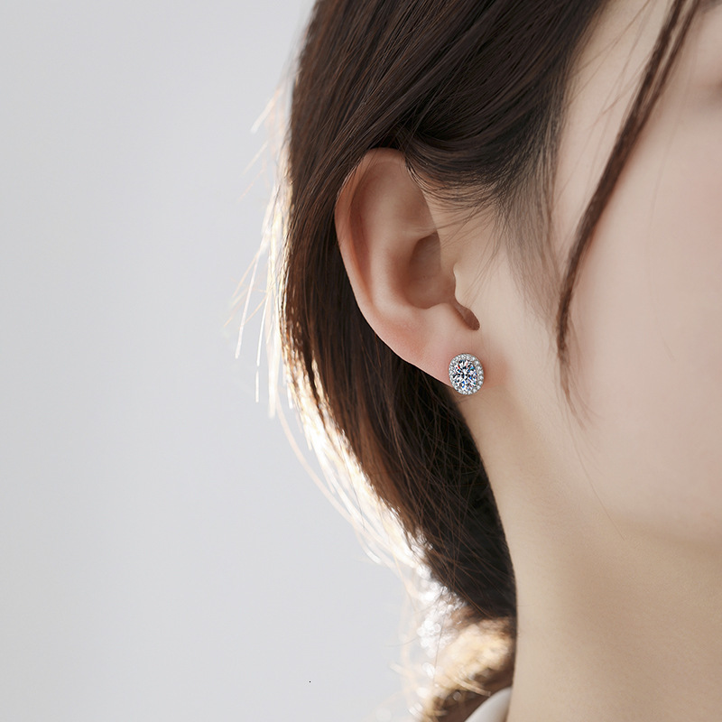 s sterg sier D color Moissanite dia female classic egg-shaped earrings fashion