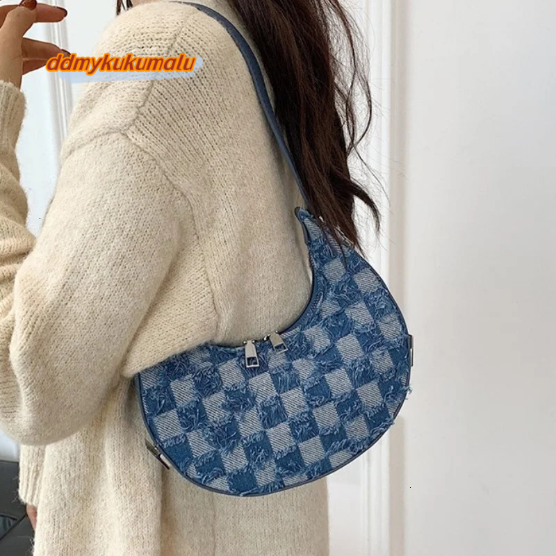 Fashion Trendy Crescent Moon Two-color Plaid Denim Splicing Underarm Retro Ladies Shoulder Tote Bag H6.29#17 ddmykukumalu