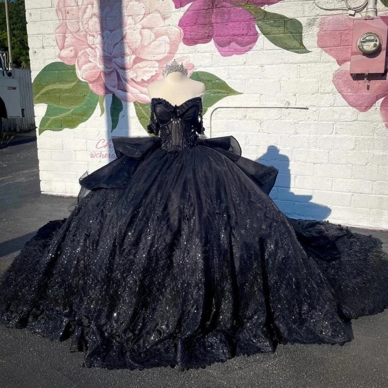 Luxury Black Crystals Ball Gown Quinceanera Dresses Appliques Lace Off The Shoulder Beads Sweet 16 Dress Vestidos De 15 Anos