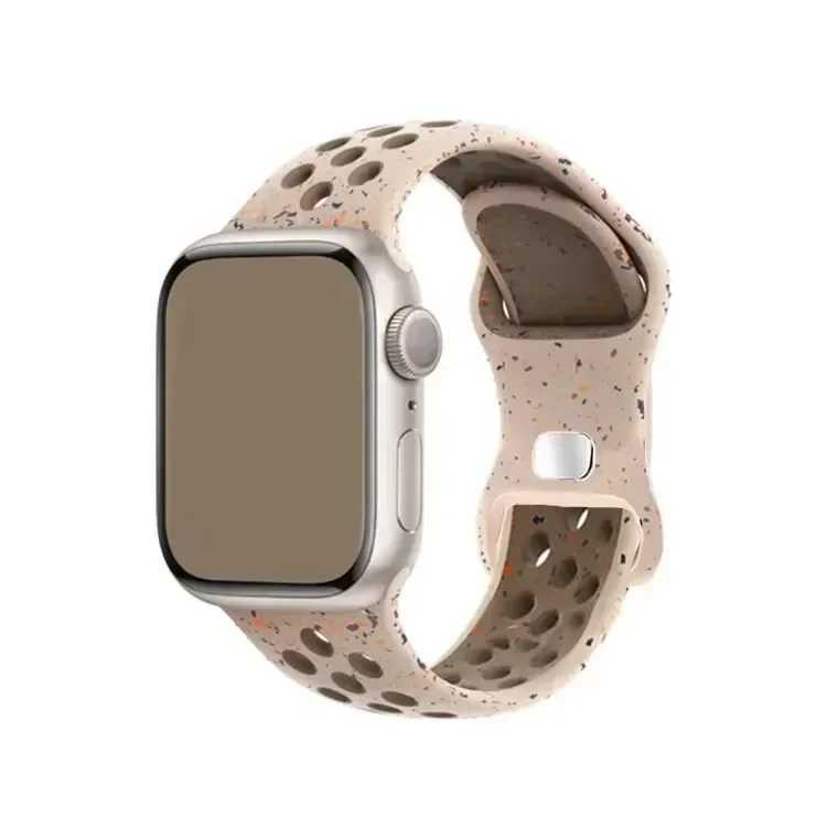 Apple Watch Band 49mm 44mm 45mm 42mm 41mm 38mm 40mm Correa Silicone Sports Bracelet IWatch 8 SE 7 6 5 Ultra 49mm W241007