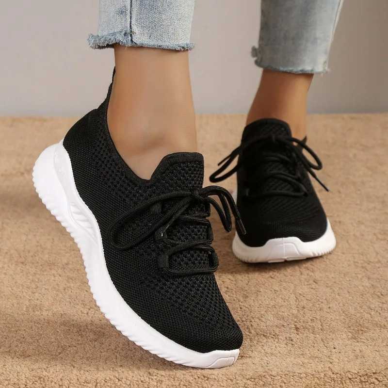 2024 brand mesh womens vulcanized shoes for sale autumn breathable and fashionable womens sports shoes solid sports shoes Y241007