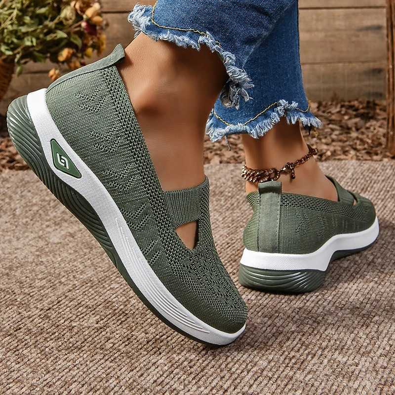 Purple breathable knitted womens sports shoes 2024 hollow thick soled walking shoes womens casual sports shoes Y241007