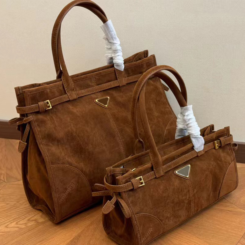 Trendy bag Womens Designer Totes Soft Leather Handbag Casual Women's High Quality Autumn Winter Underarm Shoulder Bag