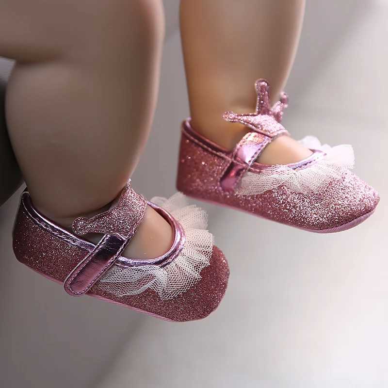 2023 Summer Fashion Newborn Pink Baby Shoes Non-slip Cloth Bottom Shoes Girl Elegant Breathable Leisure Baby First Walking Shoes X250129