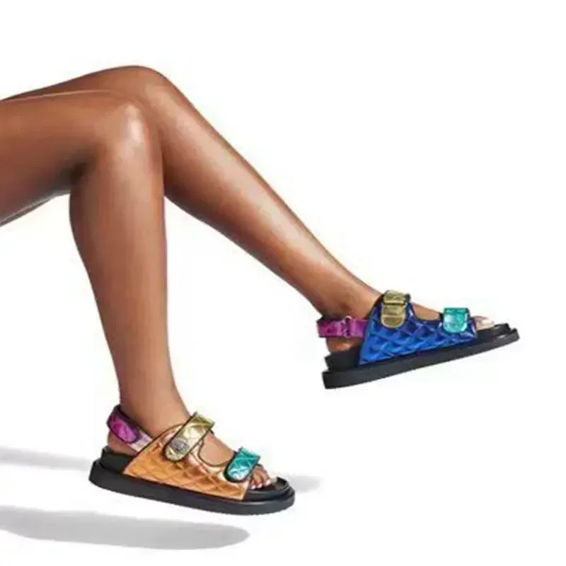 Colorful Thick Bottom Beach Sandals New Round Toe Classic Style Sandals Large Size Colorful Platform Summer Sandal For