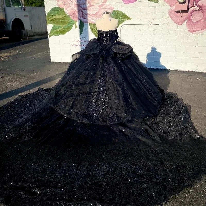 Luxury Black Crystals Ball Gown Quinceanera Dresses Appliques Lace Off The Shoulder Beads Sweet 16 Dress Vestidos De 15 Anos