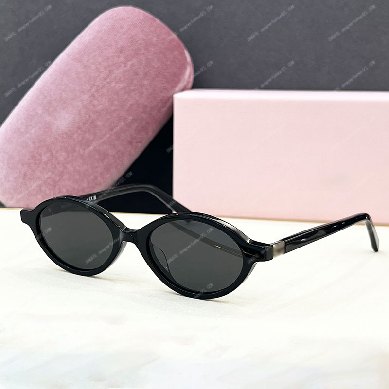 Designer Sunglasses for Women Fashion Small Frame 04 Trend mini style Luxury Quality sunglasses polarized decorative glasses