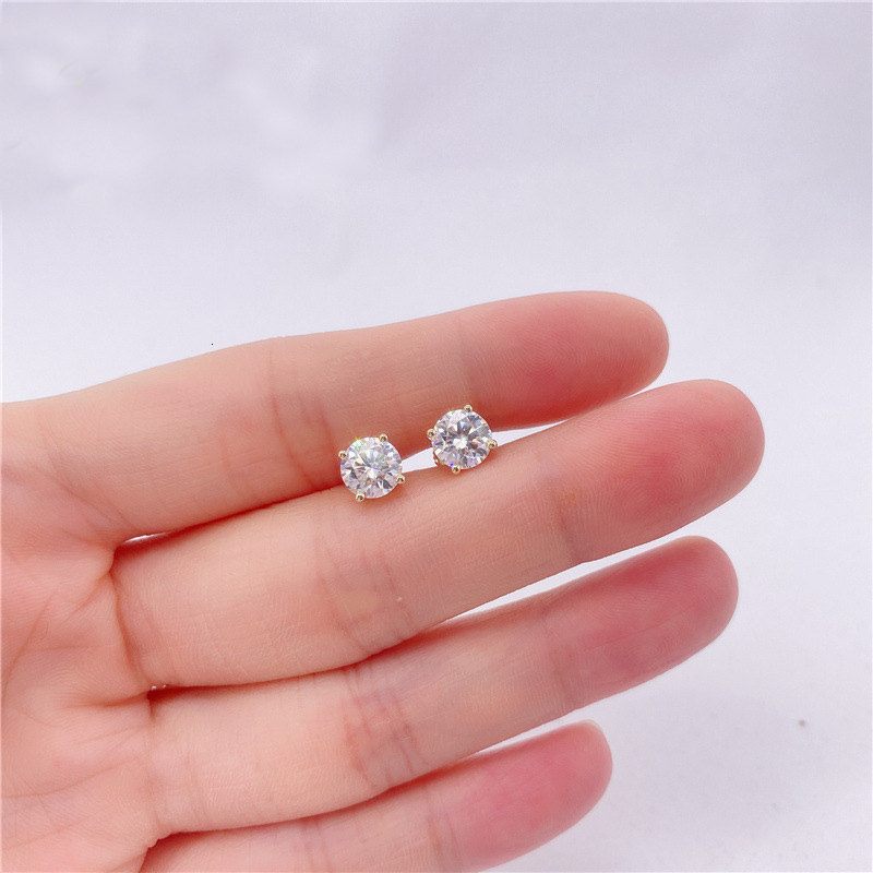 Wholesale hip hop 4 prong round sterg sier moissanite stud earrings