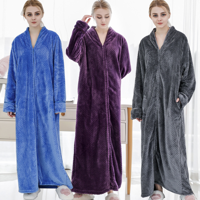Designer Bathrobe, Flannel Couple's Thick Elongated Nightgown, Men's And Women's Plus Fat Nightgown