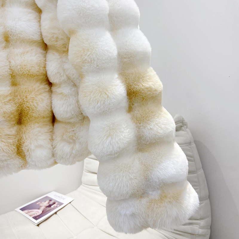 Faux Mink Fur Coat For WomenV Fluffy JacketV O-NeckV Plush Korean Fashion OvercoatsV Winter Womens CoatV 2024V Furry Tops