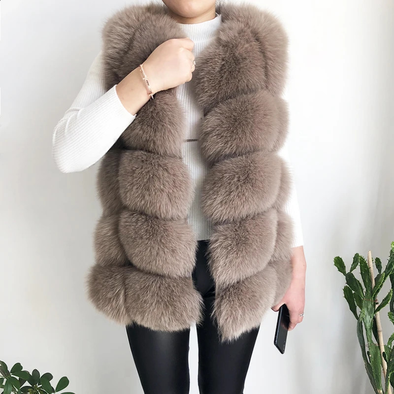 Womens high-quality fox fur vest 100% natural fur fashion fur jacket vest leather coat 240923