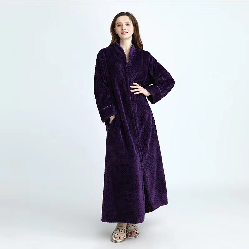 Designer's Autumn And Winter New Thick Zipper Flannel Couple Nightgown Bathrobe Women's Warm Sleepwear