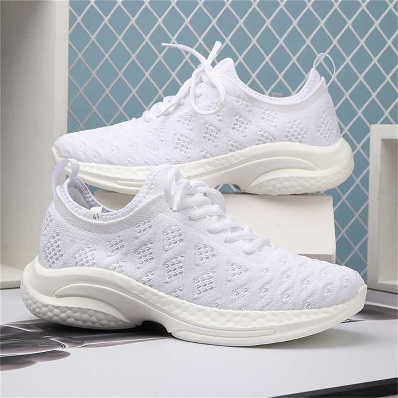 Womens mesh breathable casual sports shoes mens lightweight cushioned sports shoes anti slip outdoor running and jogging couple shoes Y241007