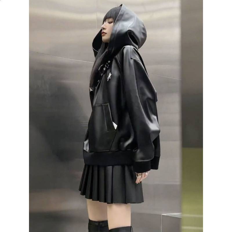 XITAO Letter Plus Size Faux Leather Women Fashion Autumn Pocket Elegant Goddess Fan Hooded Collar Loose Coat ZLL4442 210909
