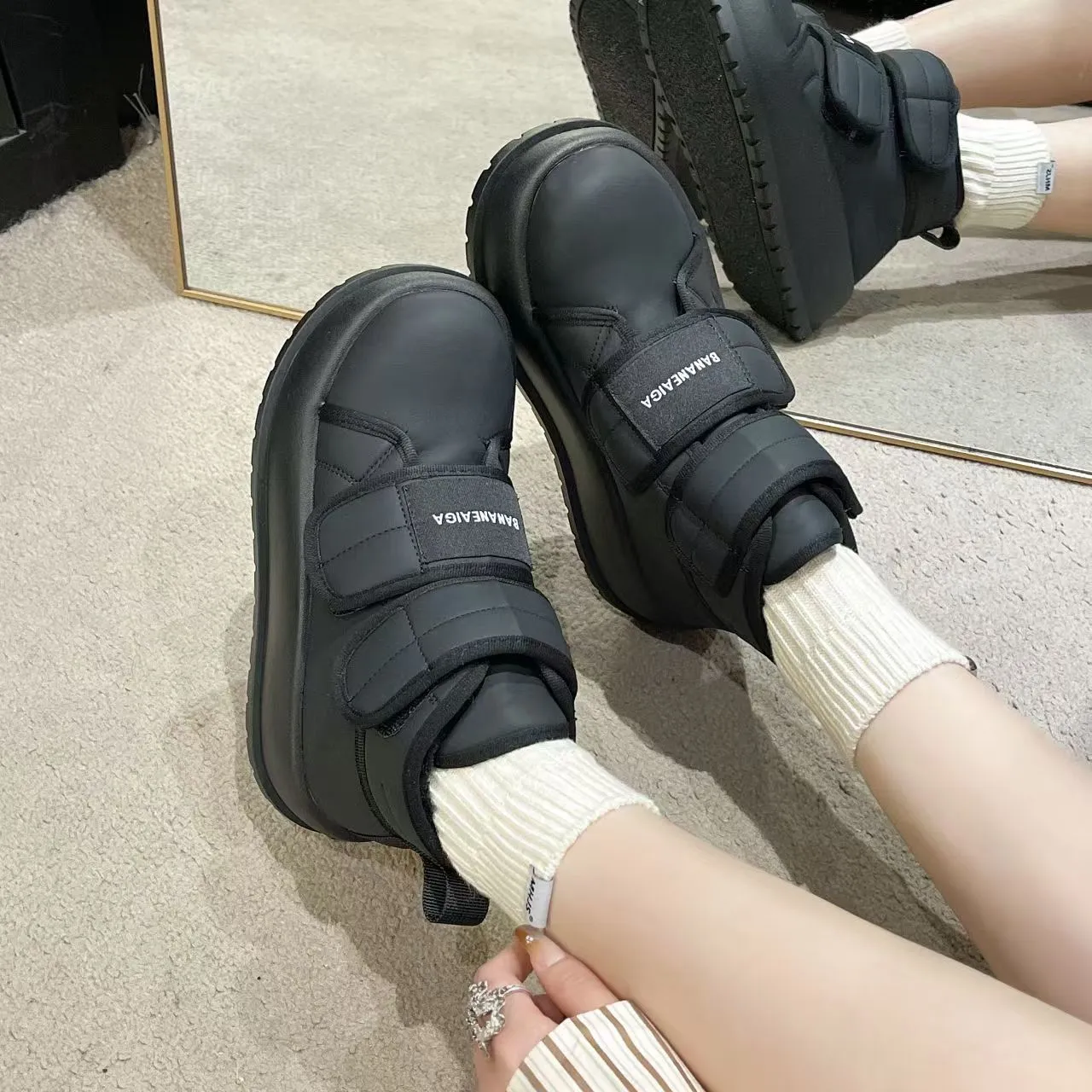 Women's winter Velcro and fleece warm high top snow boots short booties Cusual boot 241122