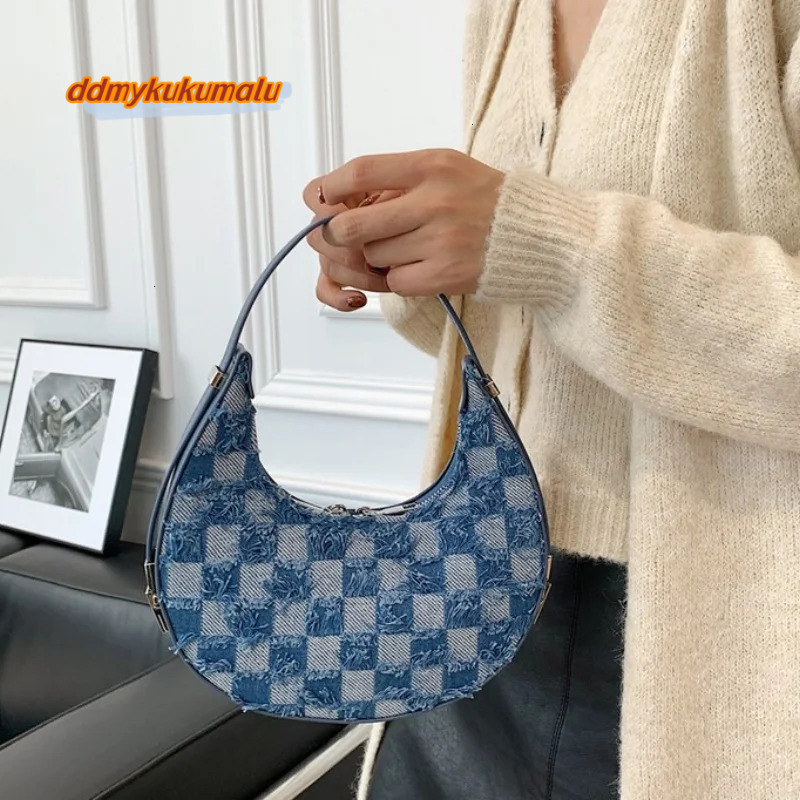Fashion Trendy Crescent Moon Two-color Plaid Denim Splicing Underarm Retro Ladies Shoulder Tote Bag H6.29#17 ddmykukumalu