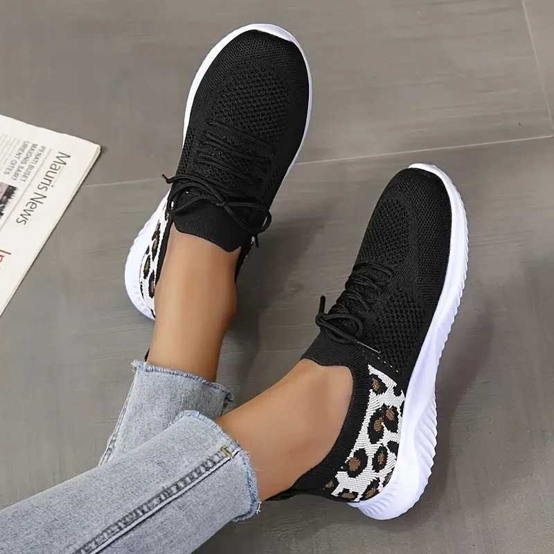 Womens Leopard Tennis Sneakers 2023 Spring/Summer New Mesh Breathable Sneakers Womens Walking and Running Apartment Zapatos De Mujer Y241007