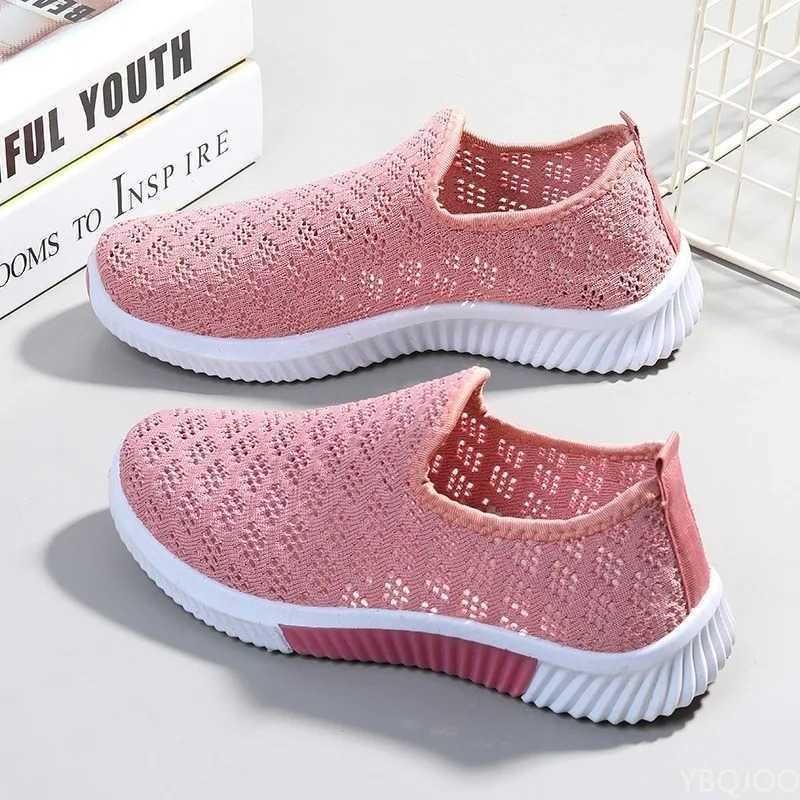 2024 New Mesh Shoes Womens Mesh Sports Shoes Breathable Flat Bottom Soft Bottom Casual Sports Shoes Y241007