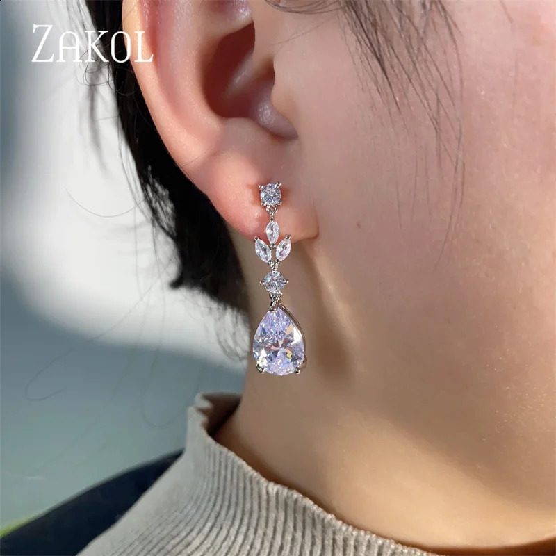 ZAKOL Silver Leaf Bridal Wedding Jewelry for Women Sparkling Cubic Zircon Earrings and Necklace Set 241007 Z260313