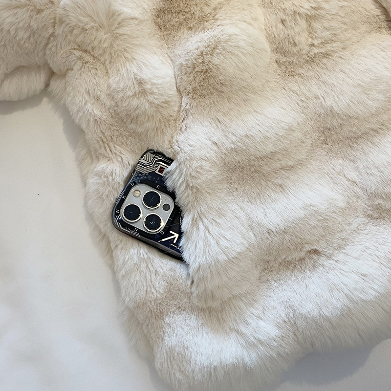 Korean Fashion Fur Clothing 2023 Winter Plush Long Sleeved Faux Mink Womens Fluffy O-Neck Jacket