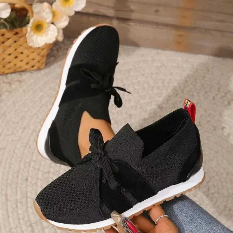 2024 Brown Knitted Breathable Womens Sports Shoes New Platform Flat Shoes Womens Plus Size 43 Anti Slip Casual Shoes Mesh Tenis De Mujer Y241007