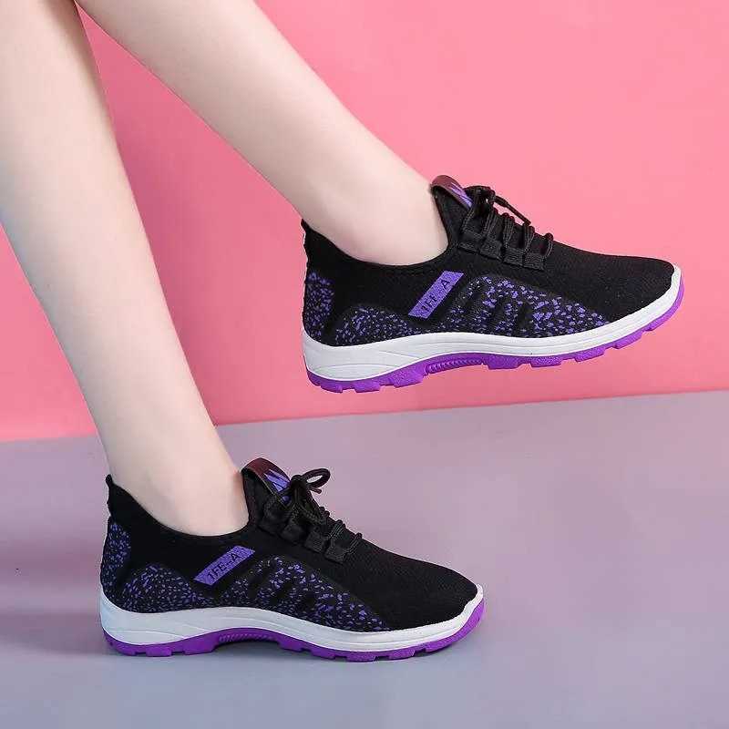 Vulcanized shoes womens platform sports shoes summer lightweight breathable mesh sports shoes womens outdoor wear-resistant jogging coaching machine Y
