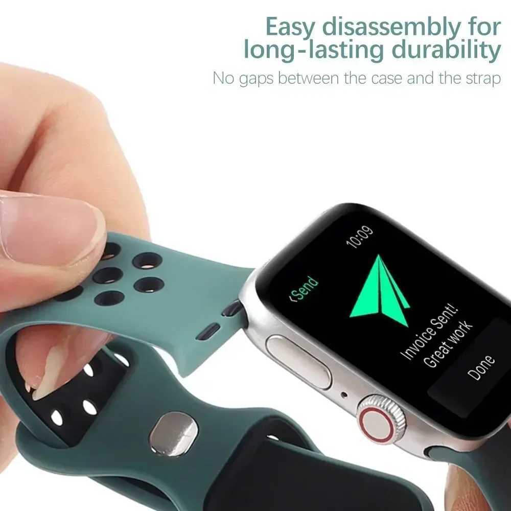Apple Watch Band 49mm 44mm 45mm 42mm 41mm 38mm 40mm Correa Silicone Sports Bracelet IWatch 8 SE 7 6 5 Ultra 49mm W241007