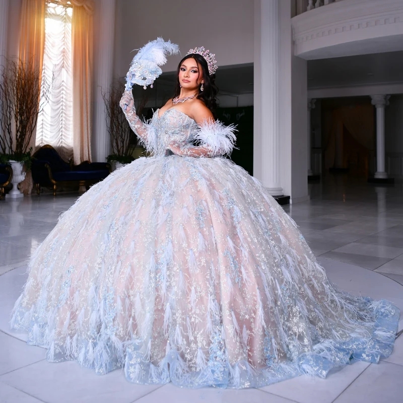 Sky Blue Shiny Quinceanera Dresses Champagne Lining Ball Gown Off The Shoulder Sequin Appliques Feather Corset Sweet 16 Vestidos 15 De XV Anos