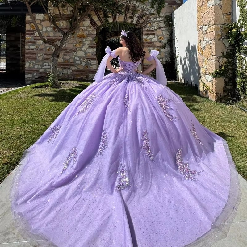 Luxury Lavender Shiny Quinceanera Dress Off The Shoulder Appliques Lace Beads Tull Princess Ball Gowns Sweet 16 Dress Vestidos De 15 Anos