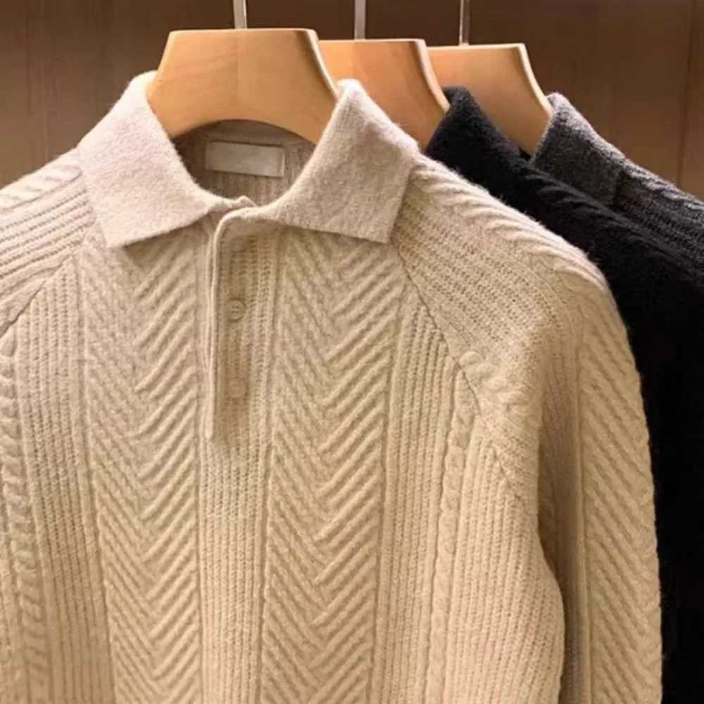 Mens knitted sweater mens polo shirt long sleeved lapel button jumping top autumn and winter mens knitted clothing W241007