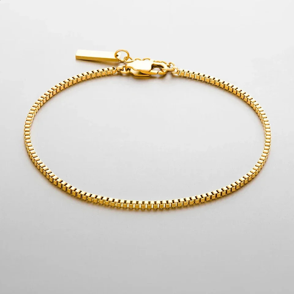 Mens jewelry personalized creative fashion box chain bracelet European and American punk jewelry 10 pieces wholesale direct sales 240929