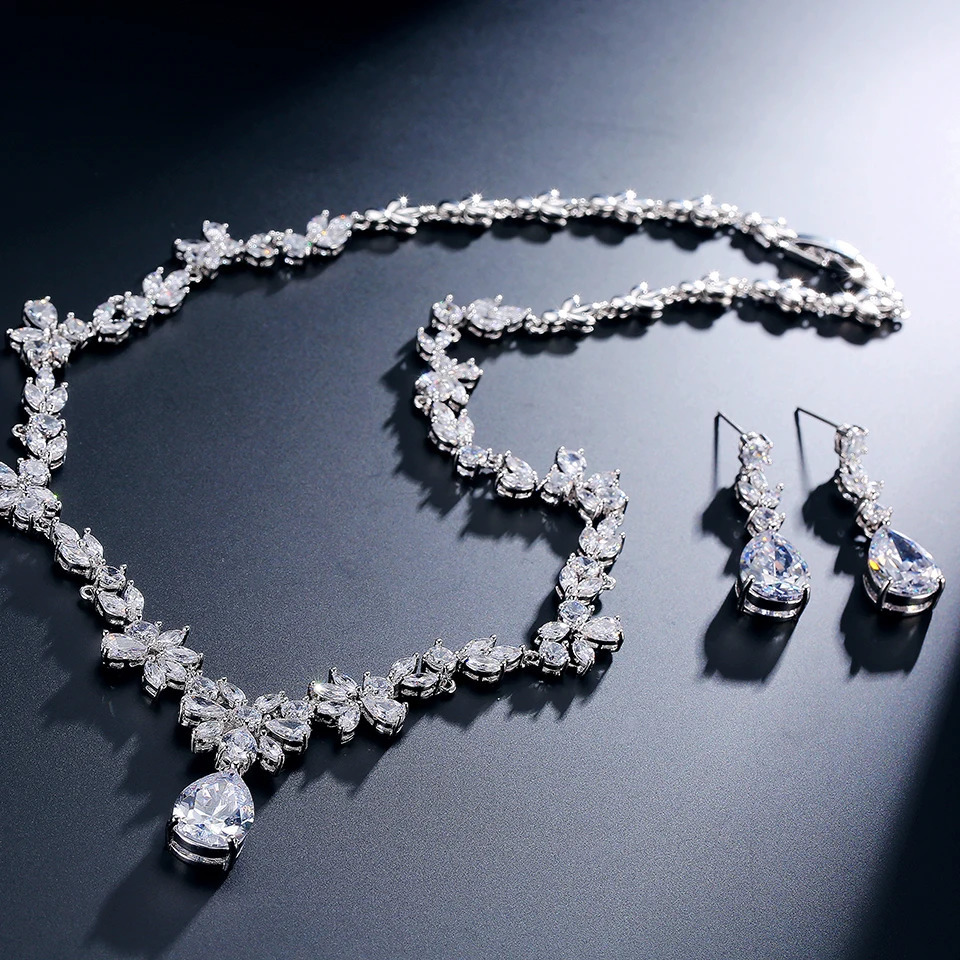 ZAKOL Silver Leaf Bridal Wedding Jewelry for Women Sparkling Cubic Zircon Earrings and Necklace Set 241007 Z260313