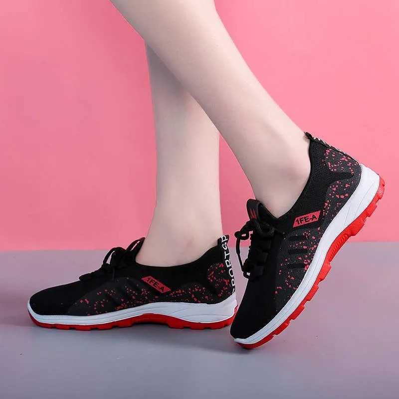 Vulcanized shoes womens platform sports shoes summer lightweight breathable mesh sports shoes womens outdoor wear-resistant jogging coaching machine Y