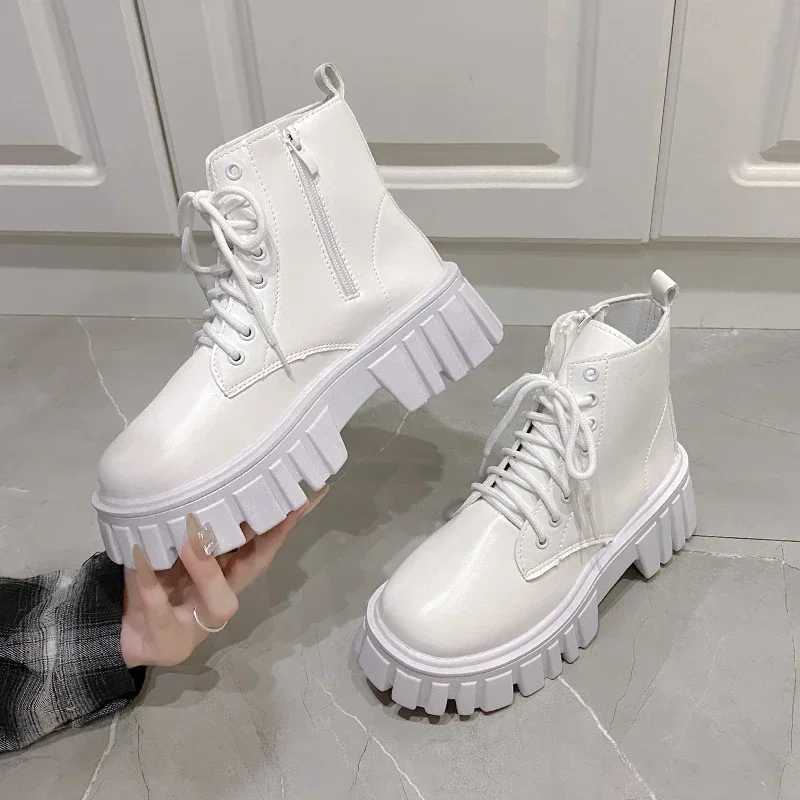 2024 White New Women Ankle Boots Autumn Winter Platform Zipper Women Punk Boots Thick Sole Lace Up Combat Booties Female MujerXJ250217