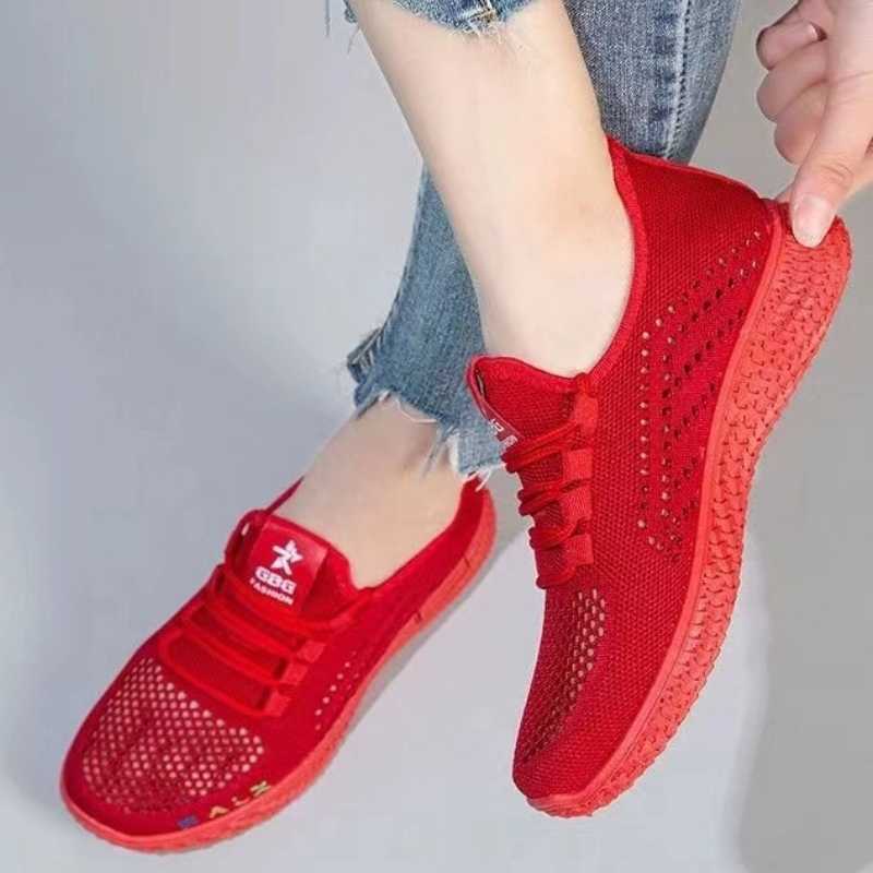 Womens breathable and anti slip platform fashionable autumn casual shoes Korean running shoes black sports shoes womens sports shoes Y241007