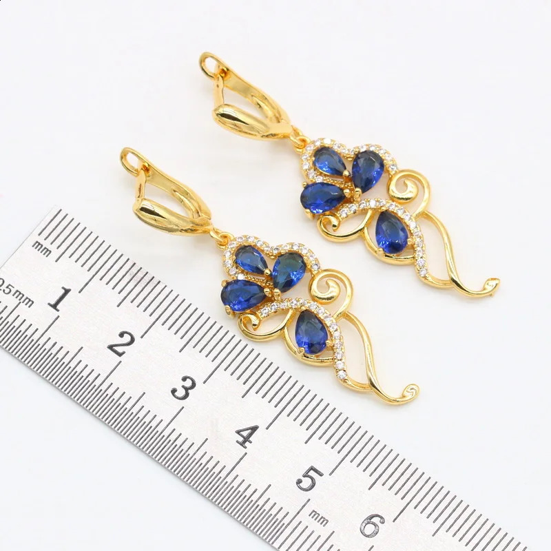 Flower blue sapphire 18K gold-plated jewelry set suitable for womens earrings necklaces rings birthday gifts 240924