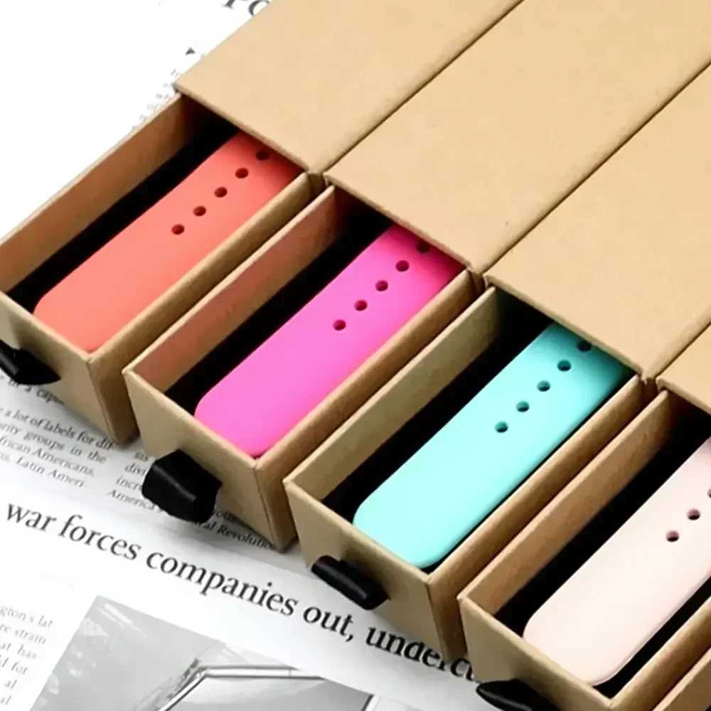 Silicone sports strap for Apple Watch 49mm 44mm 45mm 40mm 41mm 42mm 38mm iwatch bracelet series 9 8 7 6 5 4 3SE Ultra 2 correa W241007